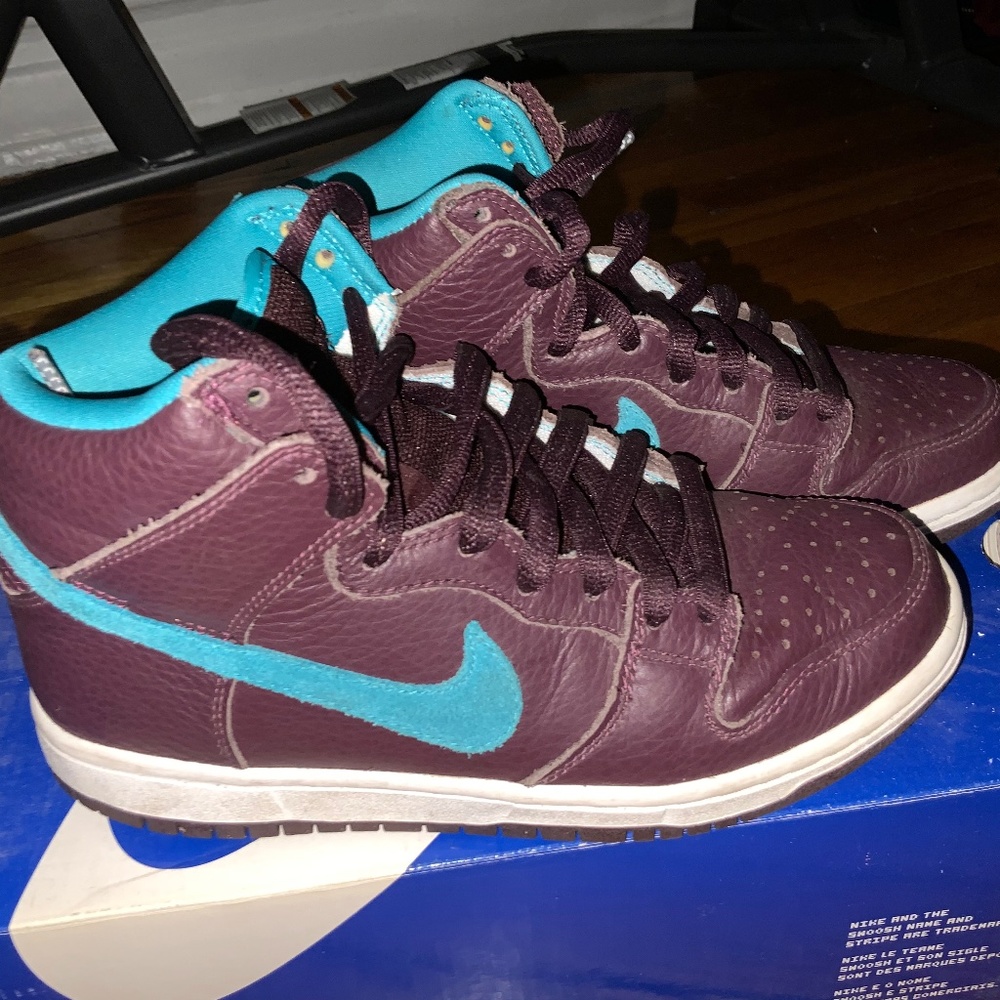 Nike sb size 5Y